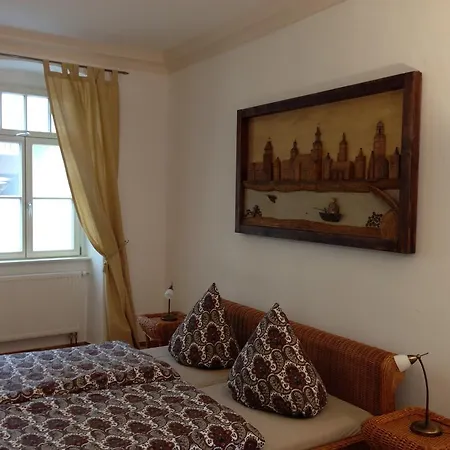 Rathaus-pension 1685 Gasthof