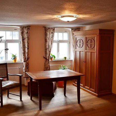 Rathaus-pension 1685 * Brandenburg an der Havel