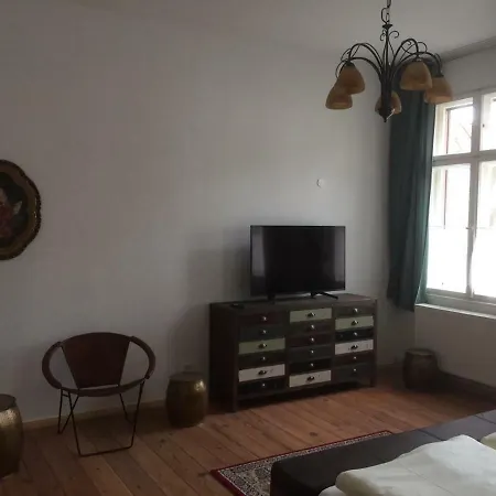 Guest house Rathaus-pension 1685 *