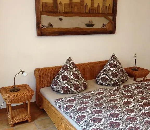 Rathaus-pension 1685 بيت ضيافة Brandenburg (Brandenburg an der Havel)