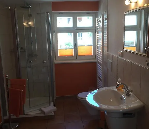 بيت ضيافة Rathaus-pension 1685 *