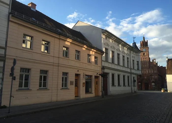 Rathaus-pension 1685 بيت ضيافة Brandenburg (Brandenburg an der Havel)