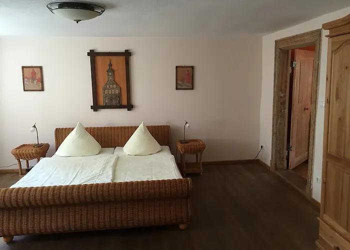 بيت ضيافة Rathaus-pension 1685 *