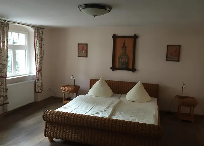 Rathaus-pension 1685