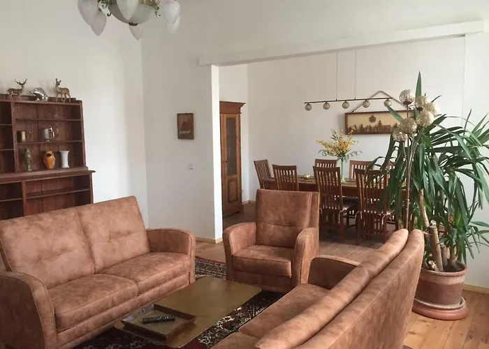 Rathaus-pension 1685 بيت ضيافة